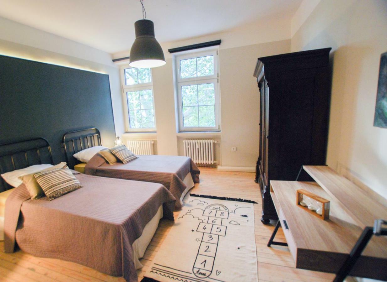 Alte Schule Gaestehaus - The Principal'S Rooms Appartment 比特堡 外观 照片